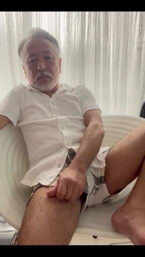 If I rode my bike without underwear, my face would probably show when I was waiting at a traffic light.