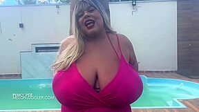 Angel Ssbbw Loves Golden Shower Fetish