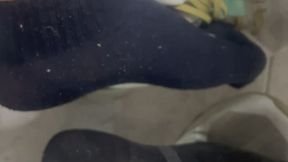 This is how my feet look after a workout, sweaty and smelly Would you like to see me lick them and fill them with all my cum?
