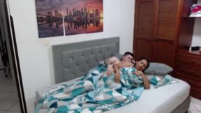 Horny 18-year-old seduces sugar daddy in homemade sex tape