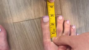67 Goddess Size 16 Feet Measurements
