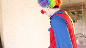 busty brittany andrews enjoys ted e squeezing her balloons!