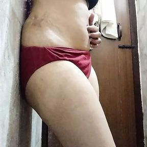 wife ne gand dekhkar kiya massage fingering in gand indian desi wife