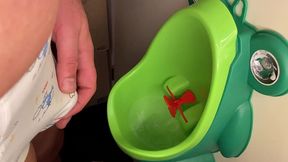neo s taking a piss