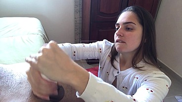 GOZA ENQUANTO BATO PUNHETA PARA VOCÊ - boquete, gozada na boca, masturbação egg toy, squirt masculino