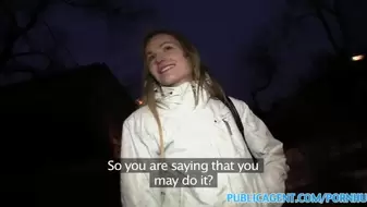 PublicSex Amateur Blondine fickt ihren ersten großen Schwanz