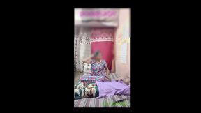When I Was in My Room, I Heard Some Sound, When I Saw Jethji, His Legs Ached, Told Me to Deewane