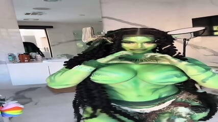 SEXY BIG TITS LATINA 4