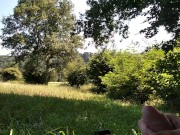 Senderista Hace Parada en Ruta Para Vaciar La Leche Caliente De Los Huevos De Su Gran Verga💦