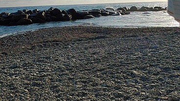 Onlymaya - Sex on the beach with the Lifeguard.