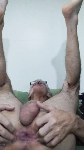 A Very Handsome Man Fuck Deep Hole Yourself