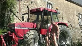 Straigh fucked by the pornstra brce farmer