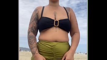 ME EXIBI PRO SORVETEIRO E DEIXEI ELE PASSA A M&Atilde_O NA MINHA BUCETA