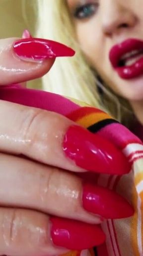 Claws
