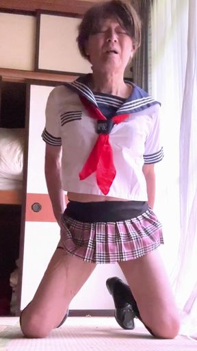 Paichan&#039;s Urbex - Erotic Adventure Into an Abandoned Dormitory