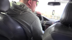 Czech Hunter: Masturbating in a Car: A Dare?