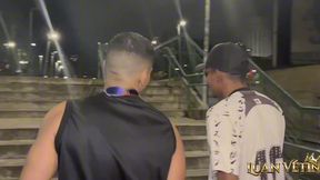 corno manso gosta de ver a mulherzinha dando pra outro