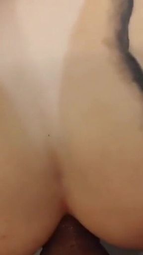 I Couldn't Stand the Horniness and Asked Him to Fuck My Ass Until He Came