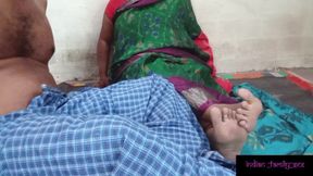 Stepmom mastrubating with carrot and caught by stepson