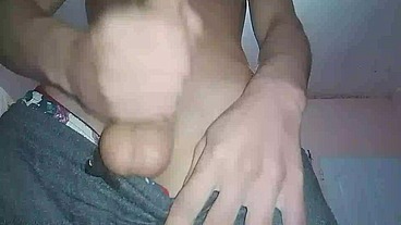 Perfecto cuerpo Hombre Masturbándose Sexy y Caliente