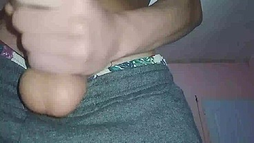 Perfecto cuerpo Hombre Masturbándose Sexy y Caliente