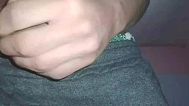 Perfecto cuerpo Hombre Masturbándose Sexy y Caliente