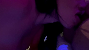 Aline Tavares :O melhor sexo dos últimos anos Um pau enorme,fode pra caralho e nao fica mole A camisinha não coube no seu pau- 24cm grosso, grande e destruidor, fiquei com meu cu arromba