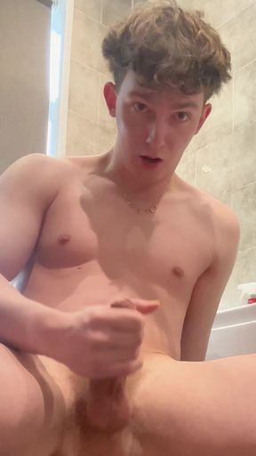 Amateur twink takes a ride on that big dick