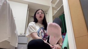 My foot slave has to smell and lick again