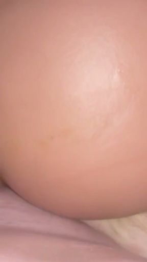 Tearing that ass up tonight   Clip 1