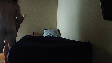 masagista milf safada não aguentou o tesao e deu pro cliente, cameras filmaram tudo