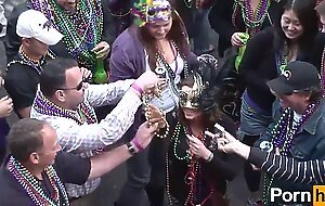 MARDI GRAS COEDS - Scene 10