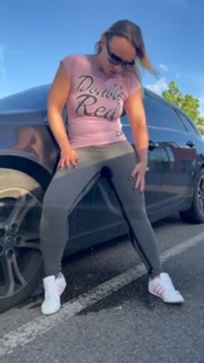 Public piss through pantyhose