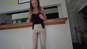 lola leda pissing her tight pants at work behind counter