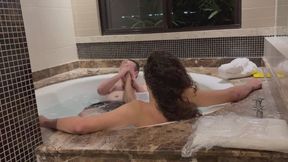 MASTER HARRY FOOT AND PISS DOM