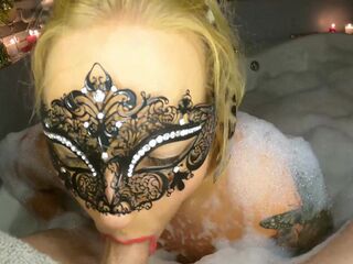 Blue eyed golden-haired gives MOST GOOD Unfathomable Mouth fellatio in a bubble washroom