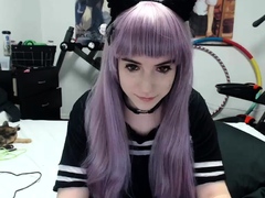 Amateur Webcam Teen Masturbates And Teases