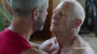 Sexo anal bruto para gays maduros com sexo oral, garganta profunda e uma posição 69 bem quente.