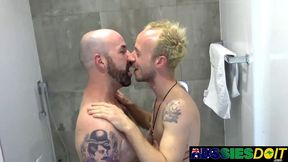 Aussie Homo Tyler And Jaxon Luvs Elastic Bathtub Shagging