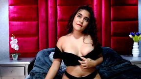 Look at This Amazing Tits😱😱