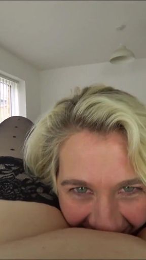 Camilla and Rue in the kitchen