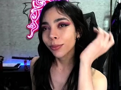 Amateur Teen georgeus brunette 2