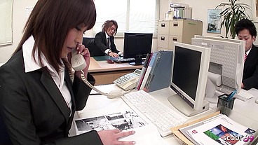 Japanese Secretary at uncensored Solo Masturbation to Orgasm at Toilet while Work