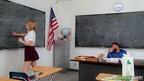 Iggy Amore In The Teachers Pet