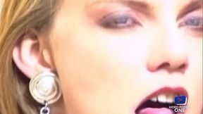 Zara Whites se fait baiser en plein r&ecirc_ve &eacute_rotique avec Carole Tr&eacute_dille