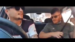 eu e o erick diaz batendo uma no carro nas ruas de sp