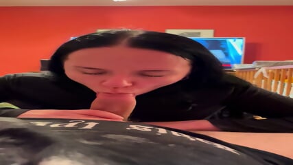 Slut loves to suck cock