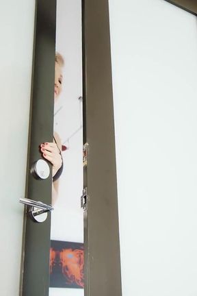 Thick Stepmommy Pre Date Show - Ryan Keely