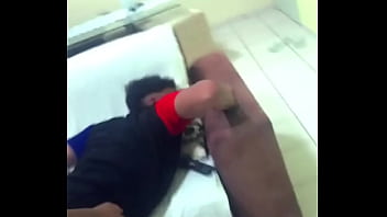 Africano fodendo bumbum guloso