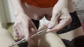 THE QUEEN OF PROBES OPENS AND FUCKS MY COCK